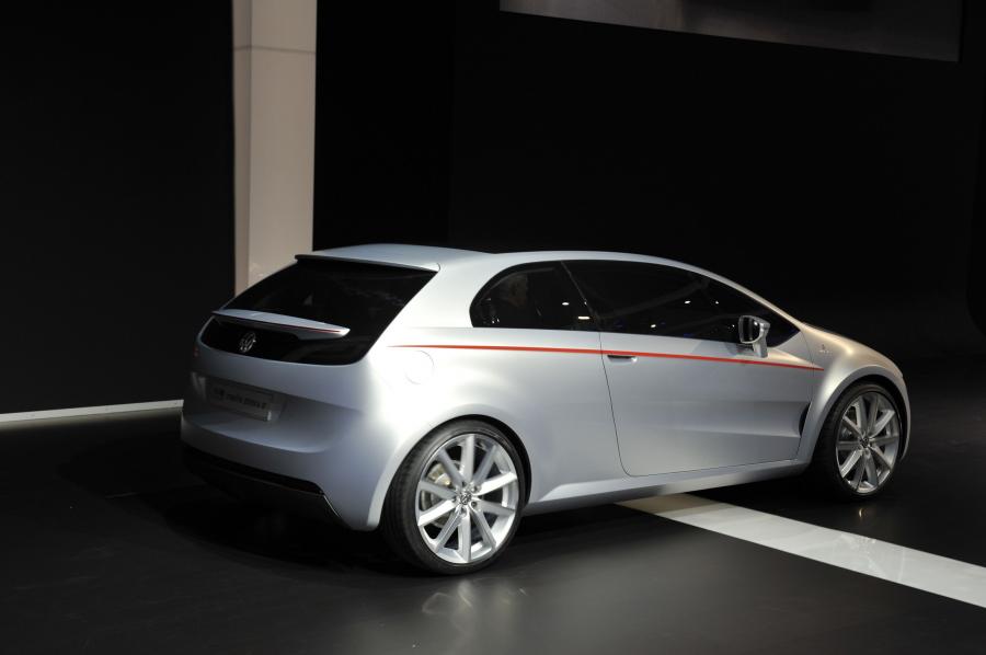  ItalDesign Tex 2011 года  (фото 3 из 40)
